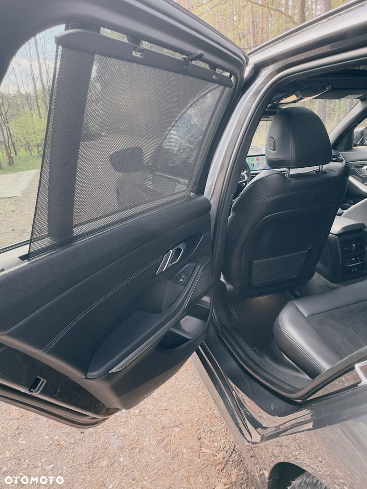 BMW Seria 3 320d mHEV M Sport - 10