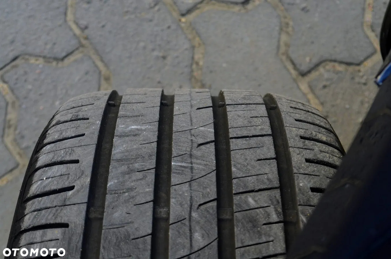 BMW Seria 5 525i Touring - 33