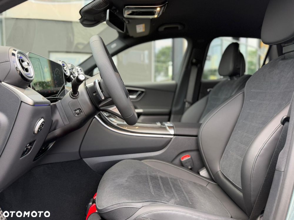 Mercedes-Benz GLC 200 mHEV 4-Matic AMG Line - 17