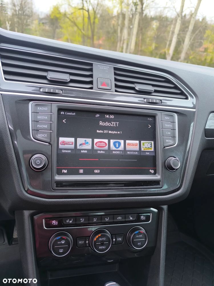 Volkswagen Tiguan 2.0 TSI 4Motion DSG Sport & Style - 27