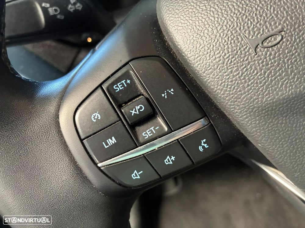 Ford Transit Courier 1.0 EcoBoost Active DCT - 23
