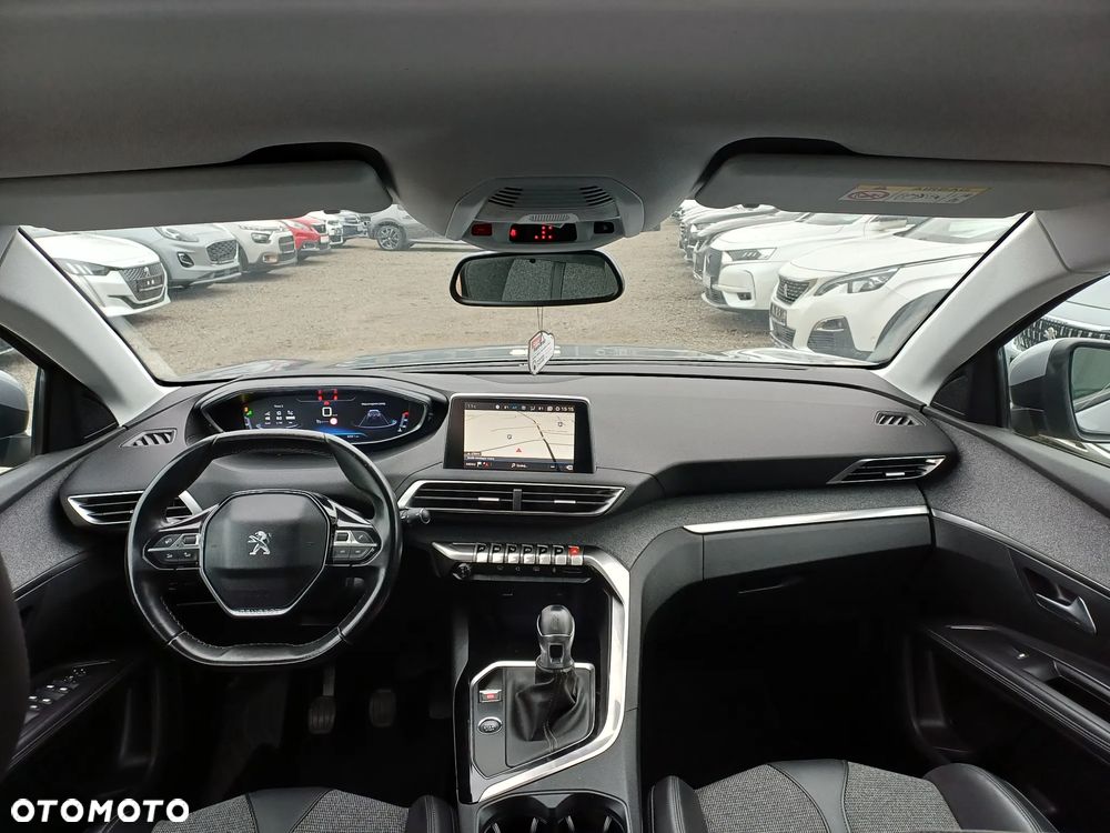 Peugeot 5008 1.2 PureTech Allure S&S - 30