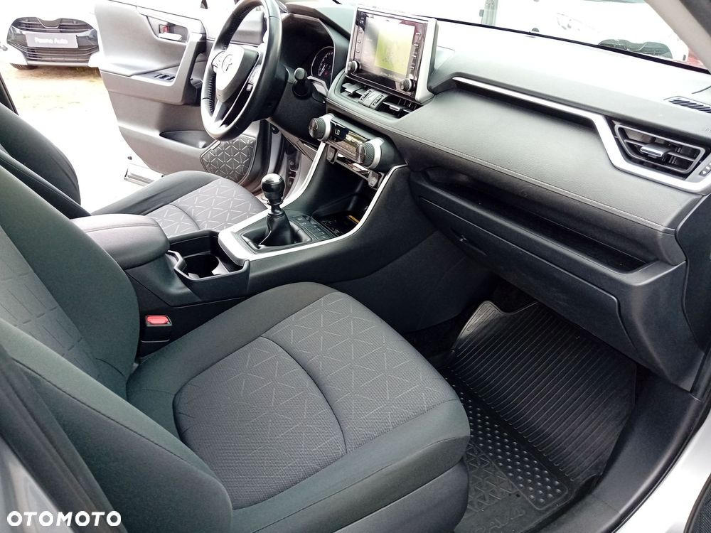 Toyota RAV4 2.0 Comfort 4x2 - 20