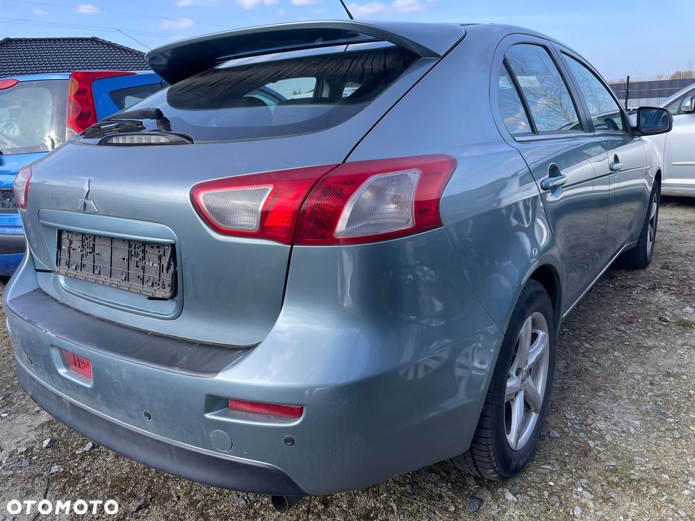 Mitsubishi Lancer 1.8 Intense - 4