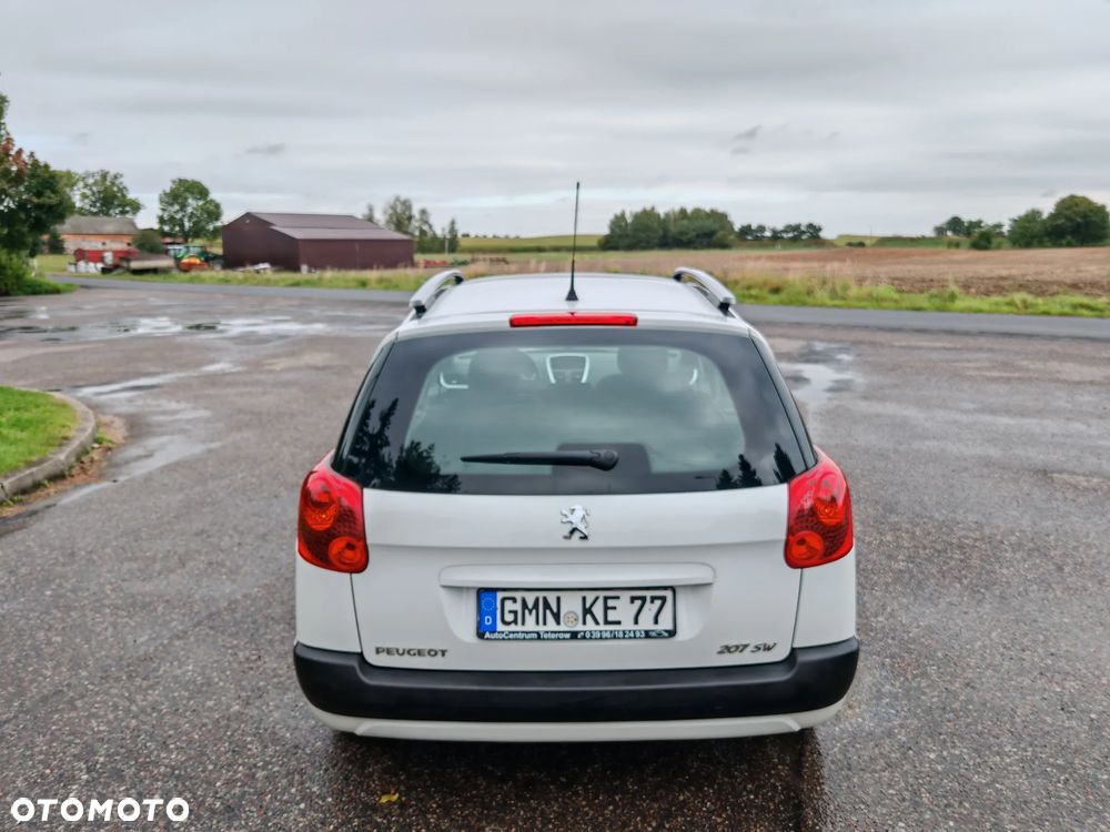 Peugeot 207 - 5