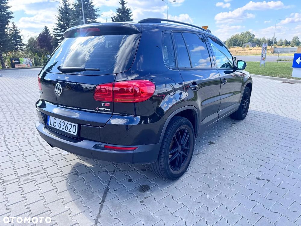 Volkswagen Tiguan - 10