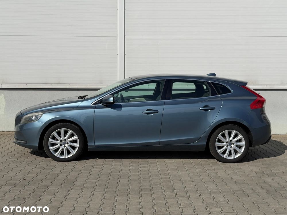 Volvo V40 - 17