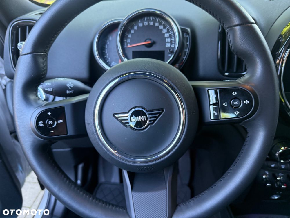 MINI Countryman Cooper Classic Trim - 35