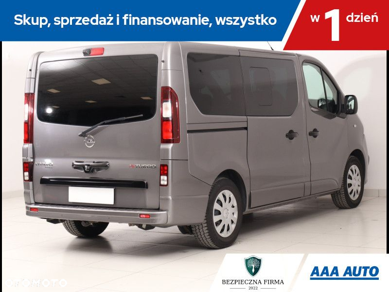 Opel Vivaro - 6