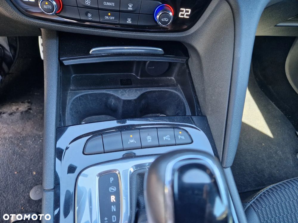 Opel Insignia - 9
