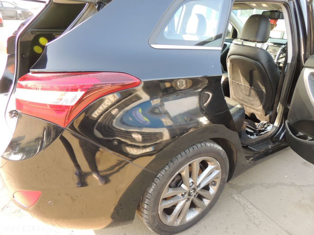 Ćwiartka nadwozia prawy tył Hyundai I30 II kombi '15 lift - 1