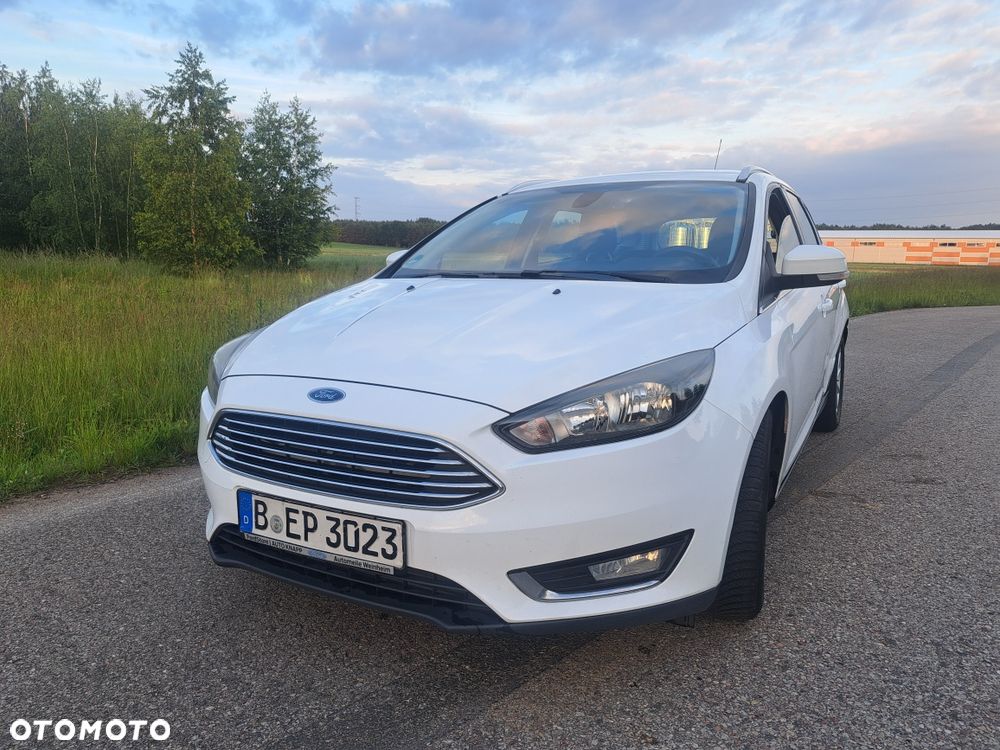 Ford Focus - 1