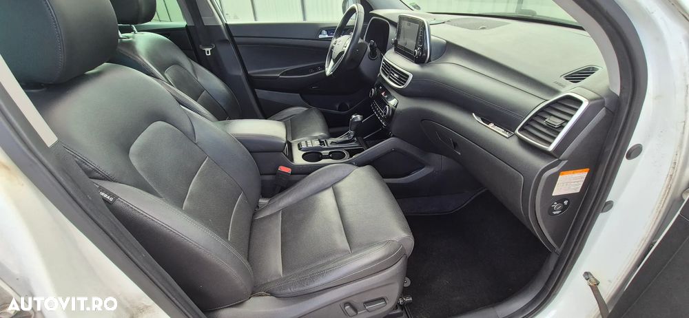 Hyundai Tucson 2.0 CRDI 4WD Automatik Premium - 6