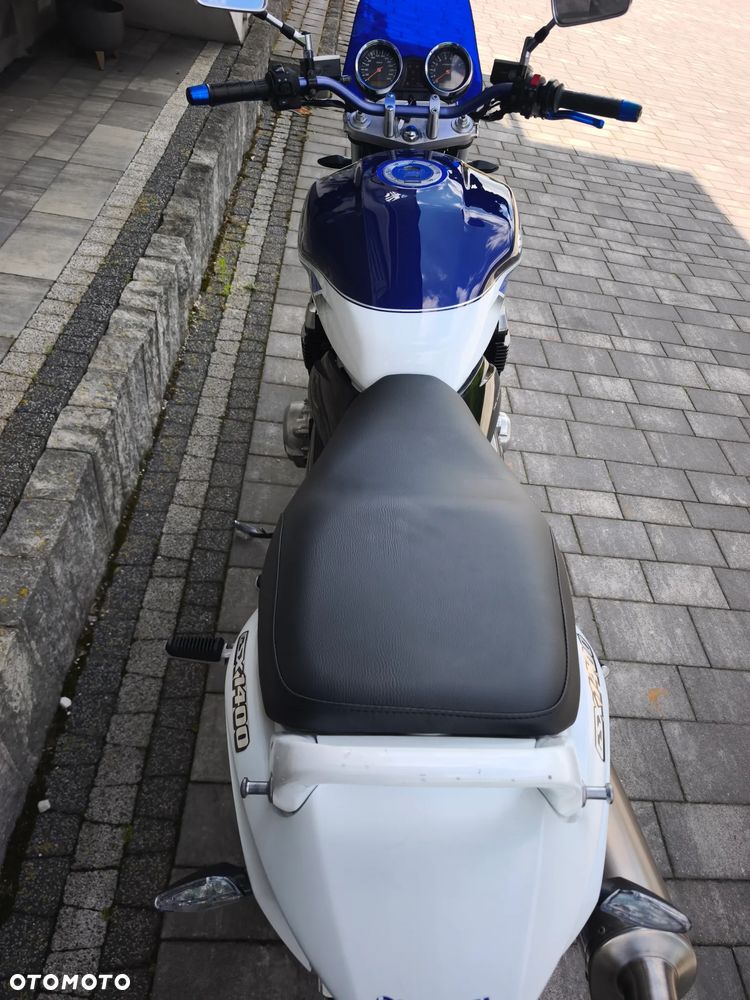 Suzuki GSX - 28