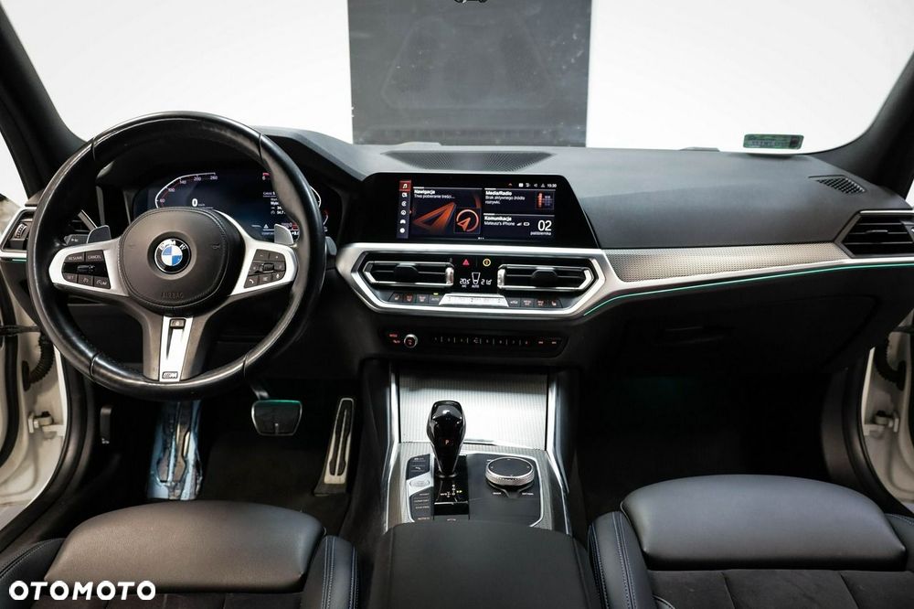 BMW Seria 3 320d M Sport sport - 14