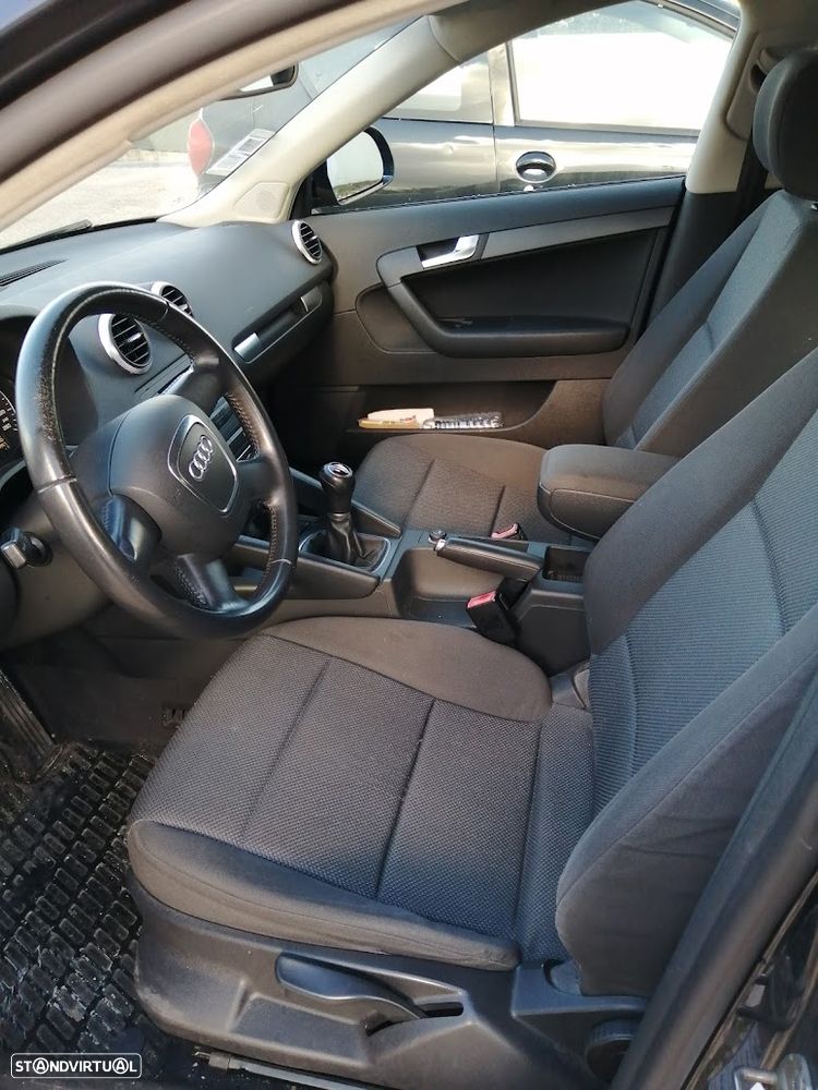 Audi A3 Sportback - 6
