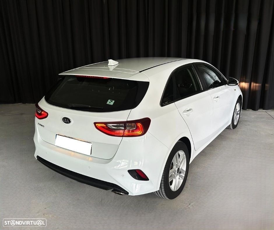 Kia Ceed 1.0 T-GDI TX - 23