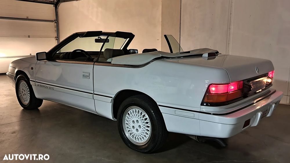 Chrysler Le Baron - 33