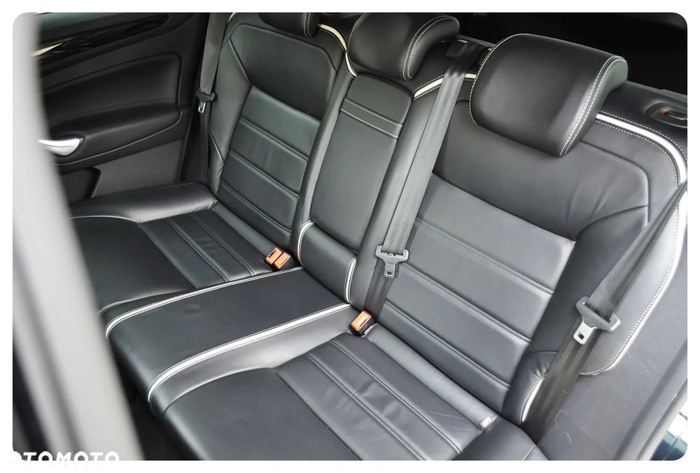 Ford Mondeo 2.0 TDCi Titanium X - 26