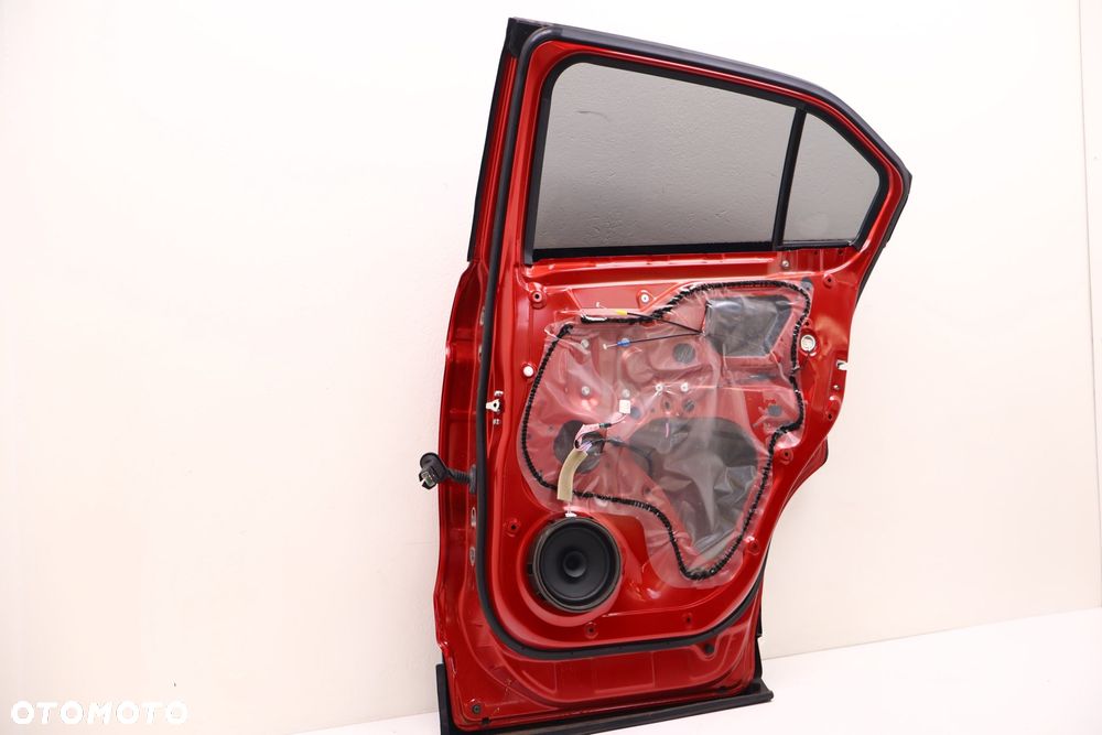 MITSUBISHI ECLIPSE CROSS DRZWI PRAWE TYŁ P62 - 9