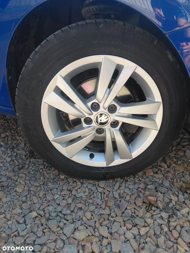 Skoda Fabia - 9