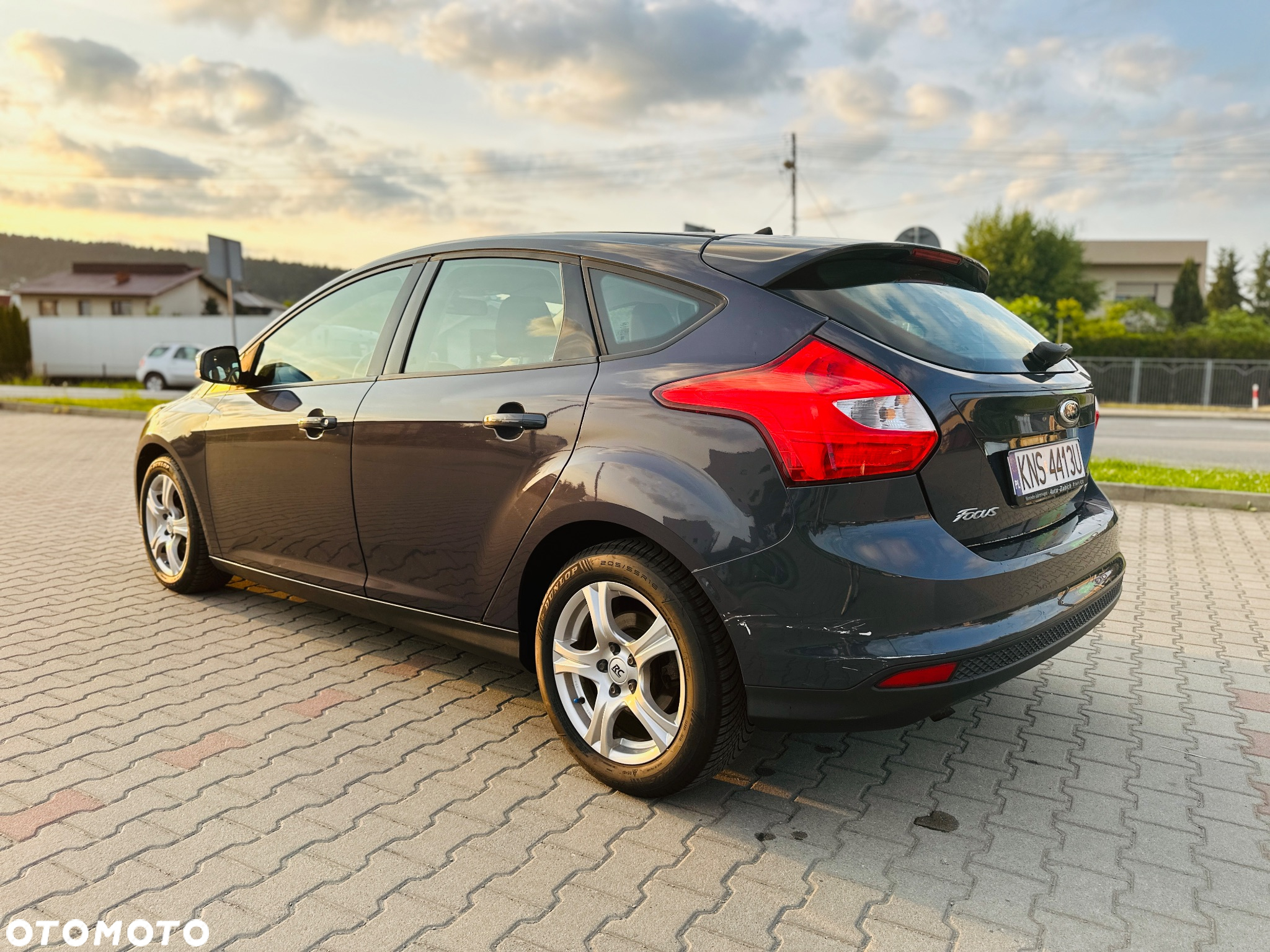 Ford Focus 1.0 EcoBoost 99g Start-Stopp-System Business Edition - 4