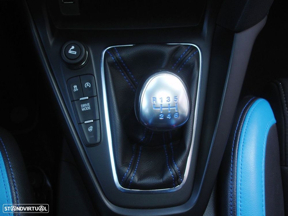 Ford Focus - 15