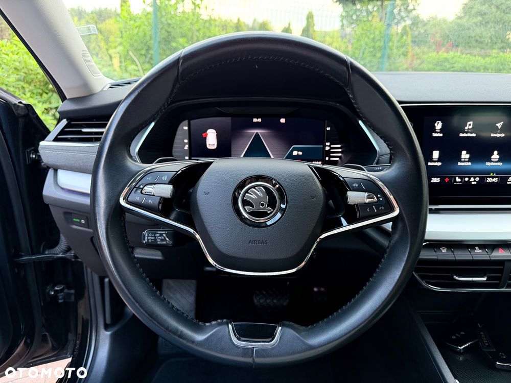 Skoda Octavia 2.0 TDI Sportline DSG - 30