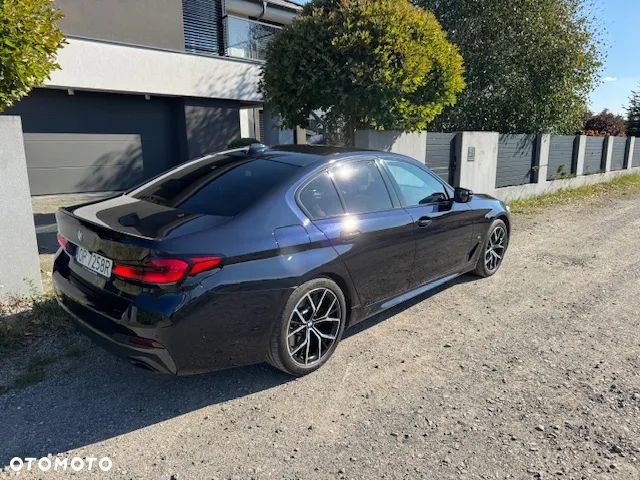 BMW Seria 5 530i xDrive mHEV M Sport sport - 6