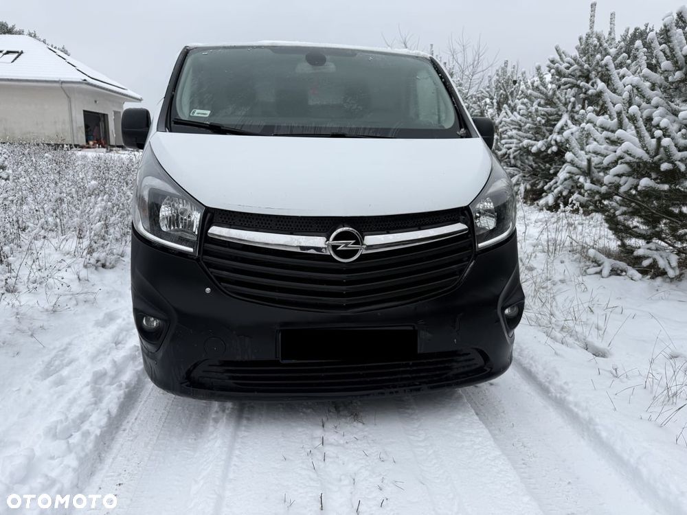 Opel Vivaro - 2