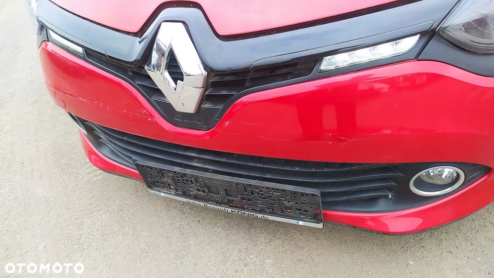 Renault Clio 1.2 16V 75 Life - 9