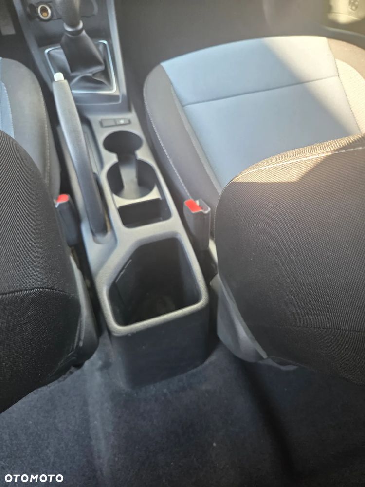 Hyundai i20 - 21