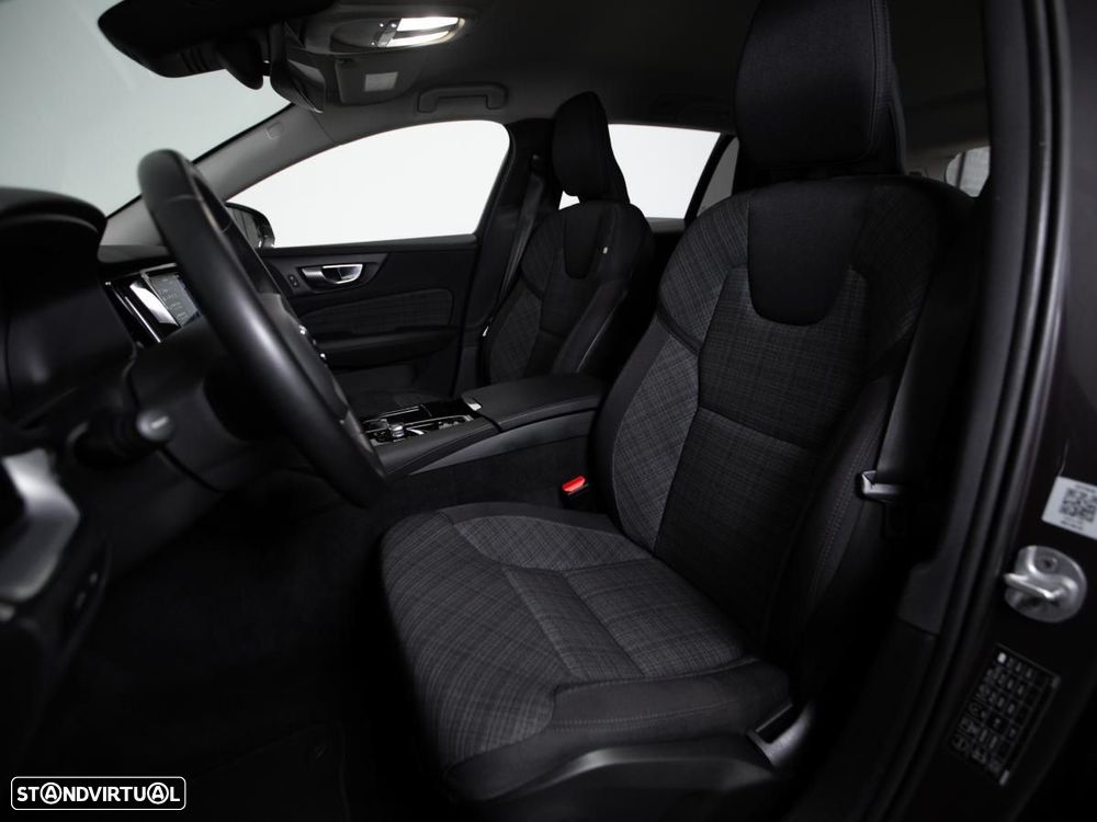 Volvo V60 2.0 T6 AWD TE Core - 8