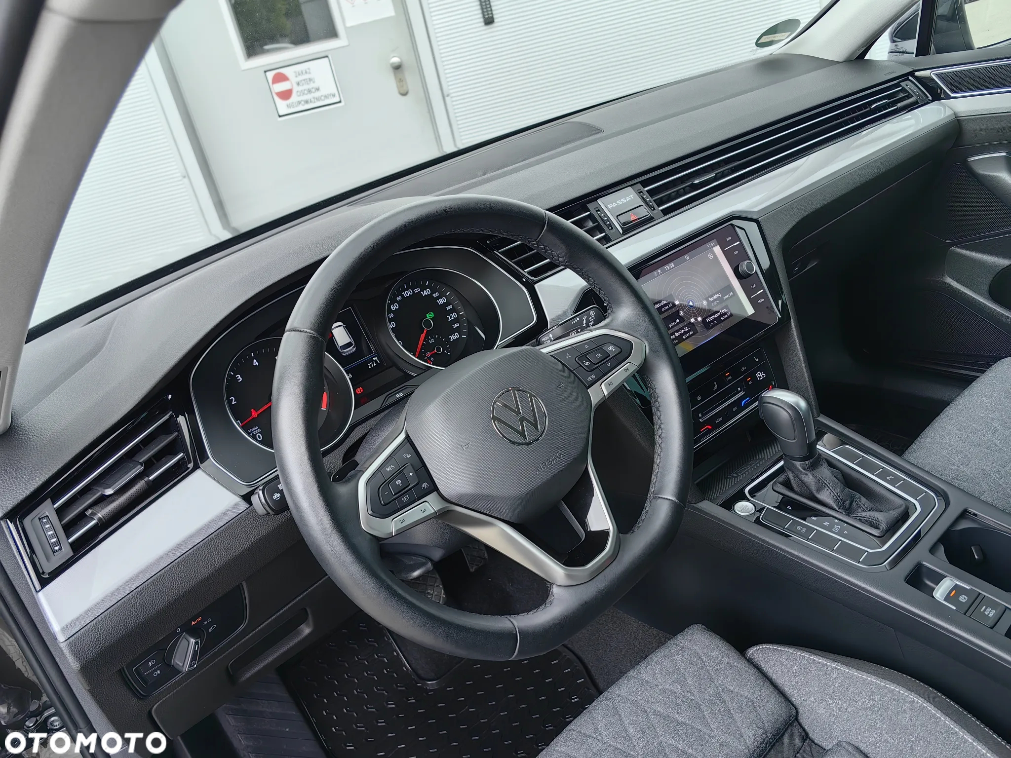 Volkswagen Passat Variant 1.5 TSI OPF DSG Highline - 24