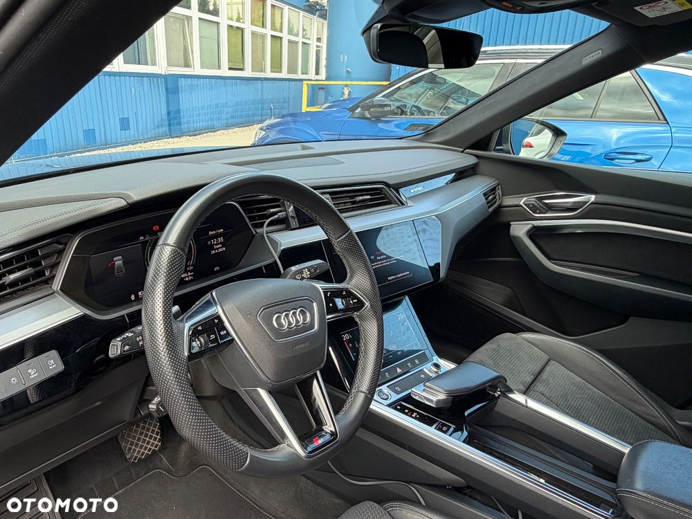 Audi e-tron Sportback - 19