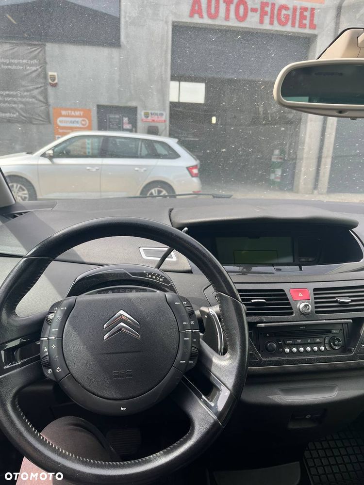 Citroën C4 Picasso - 10