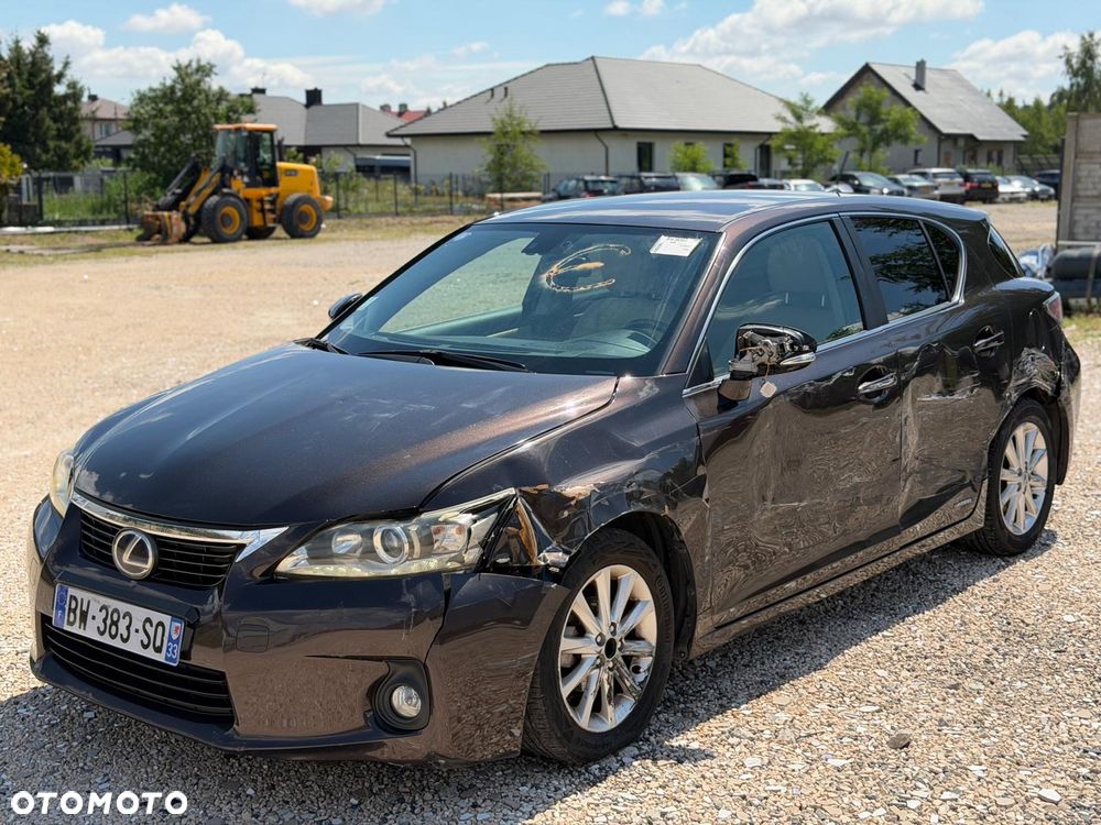 Lexus CT - 1