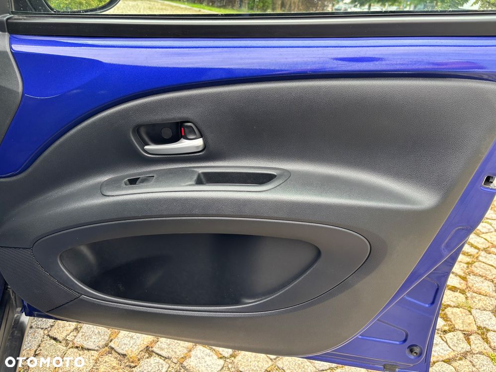 Toyota Aygo X Business Edition - 21