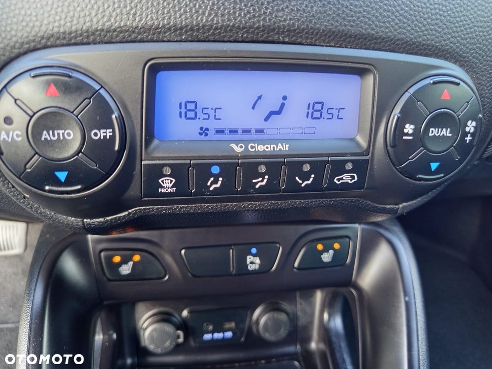 Hyundai ix35 2.0 CRDi 4WD Automatik Premium - 21