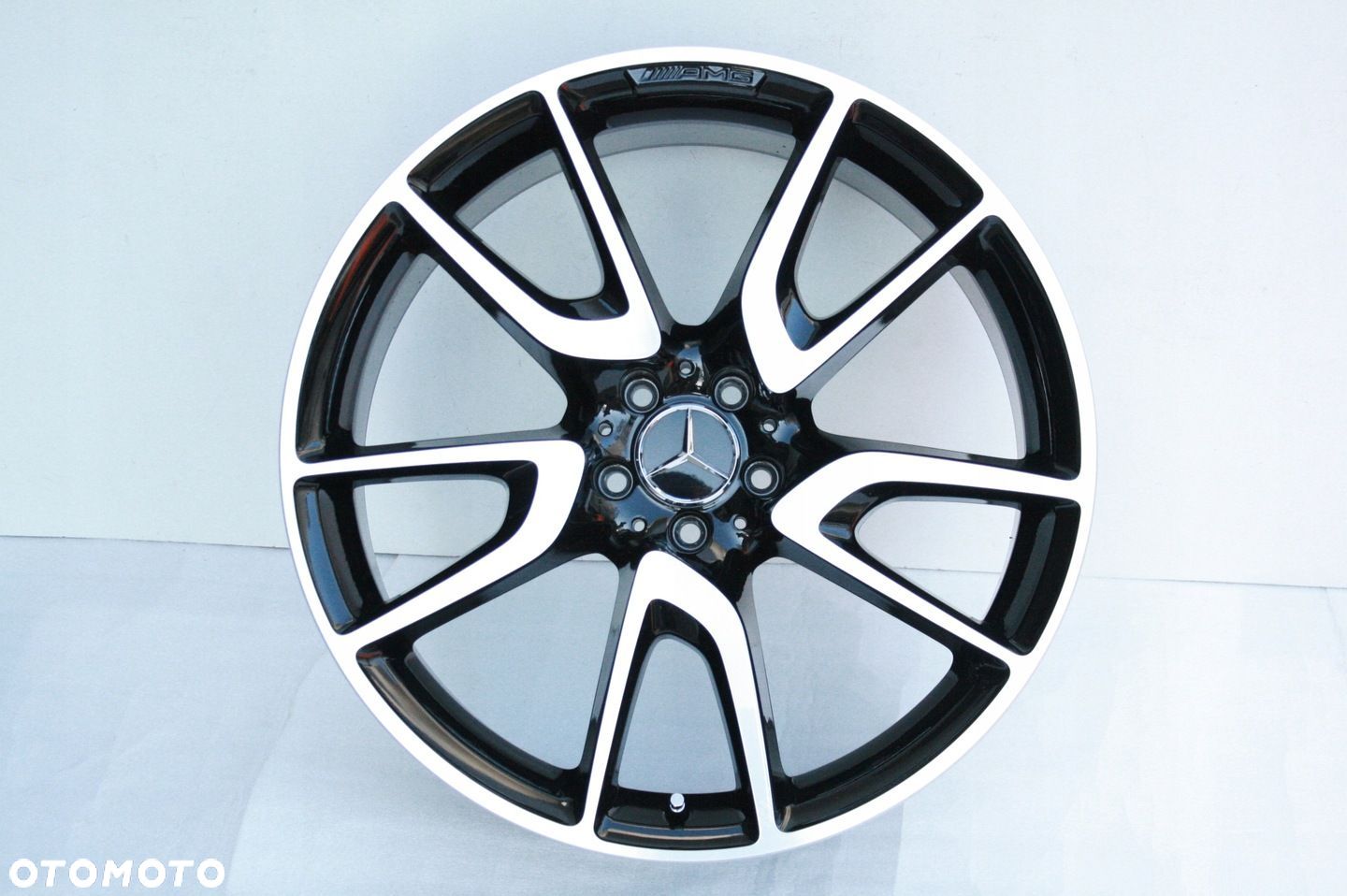 NOWA FELGA MERCEDES GLC 43 AMG 21 x 9,5 et22 A2534012800 ORYGINALNA - 1