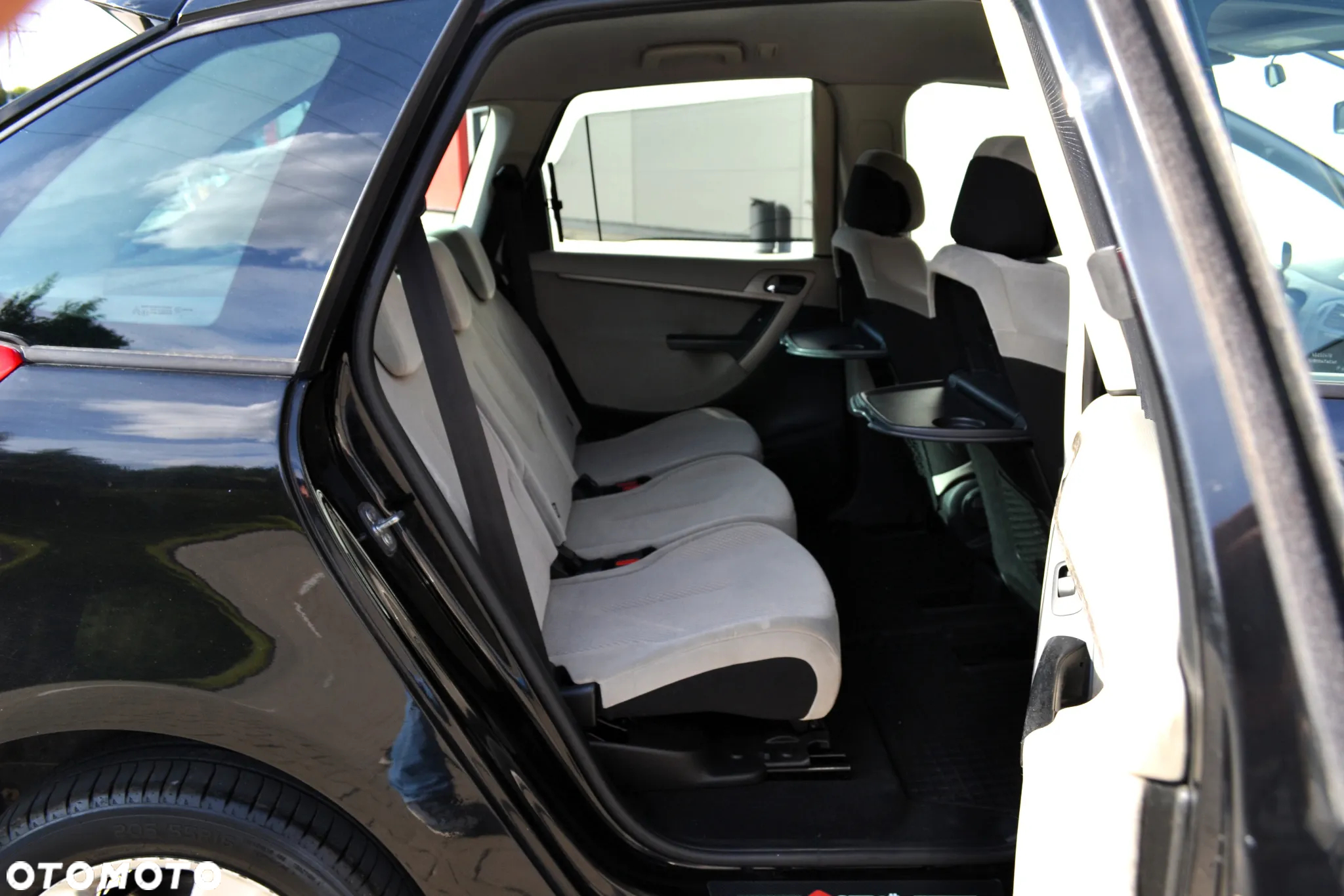 Citroën C4 Picasso 1.6 HDi Impress MCP - 12
