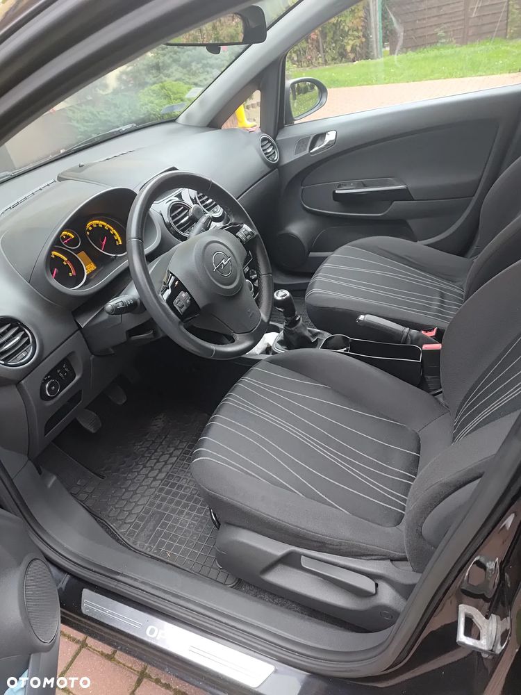 Opel Corsa - 6