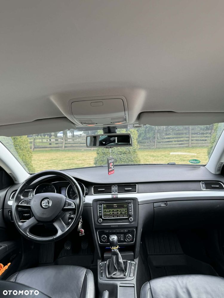 Skoda Superb 2.0 TDI Elegance - 7
