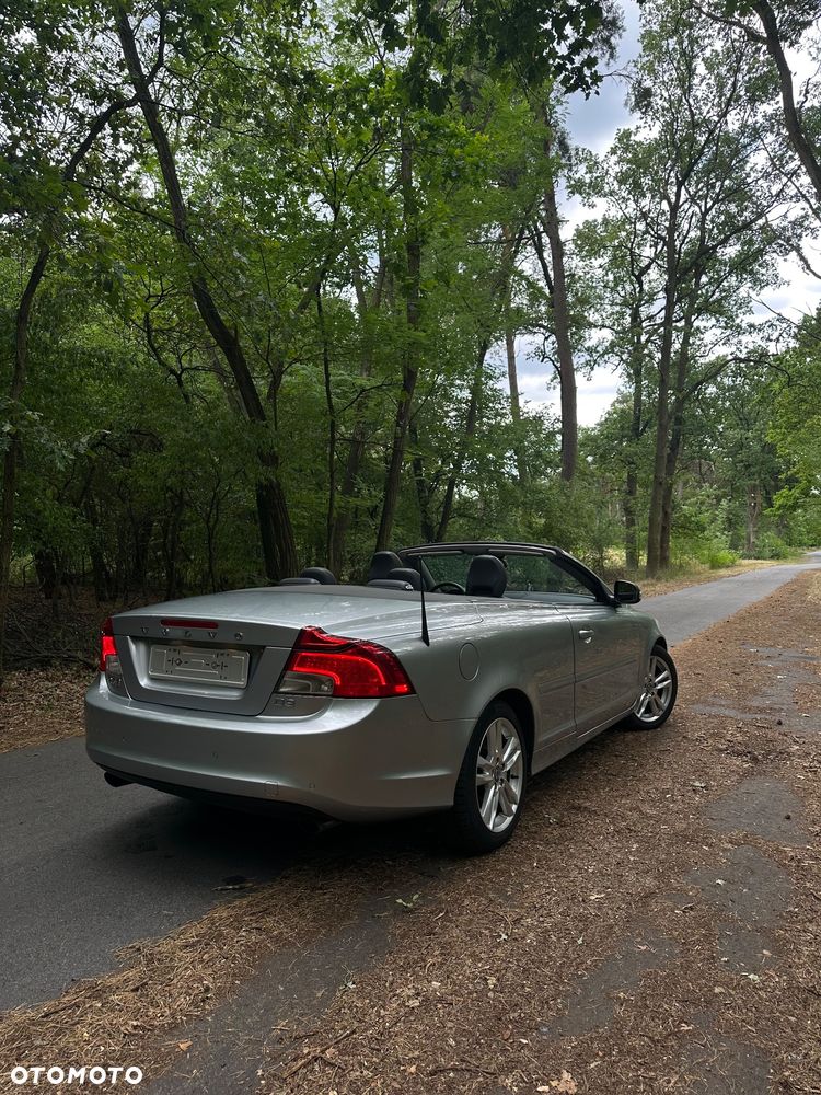 Volvo C70 - 8