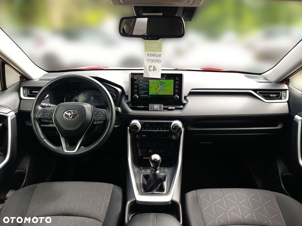 Toyota RAV4 2.0 Comfort 4x2 - 26