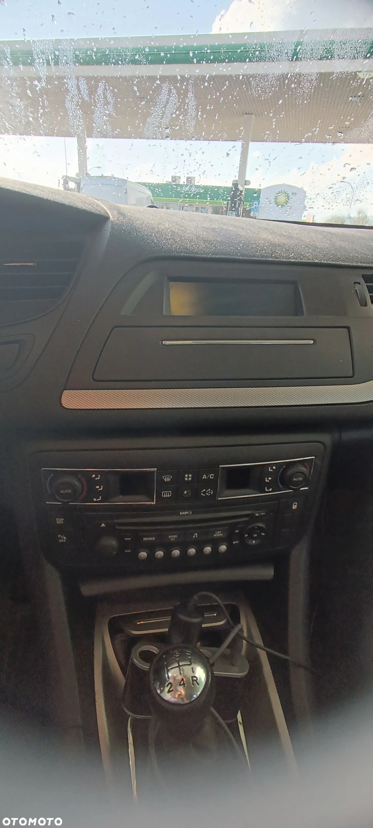 Citroën C5 2.0i 16V Dynamique - 9
