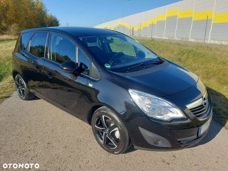 Opel Meriva 2011 photo 2