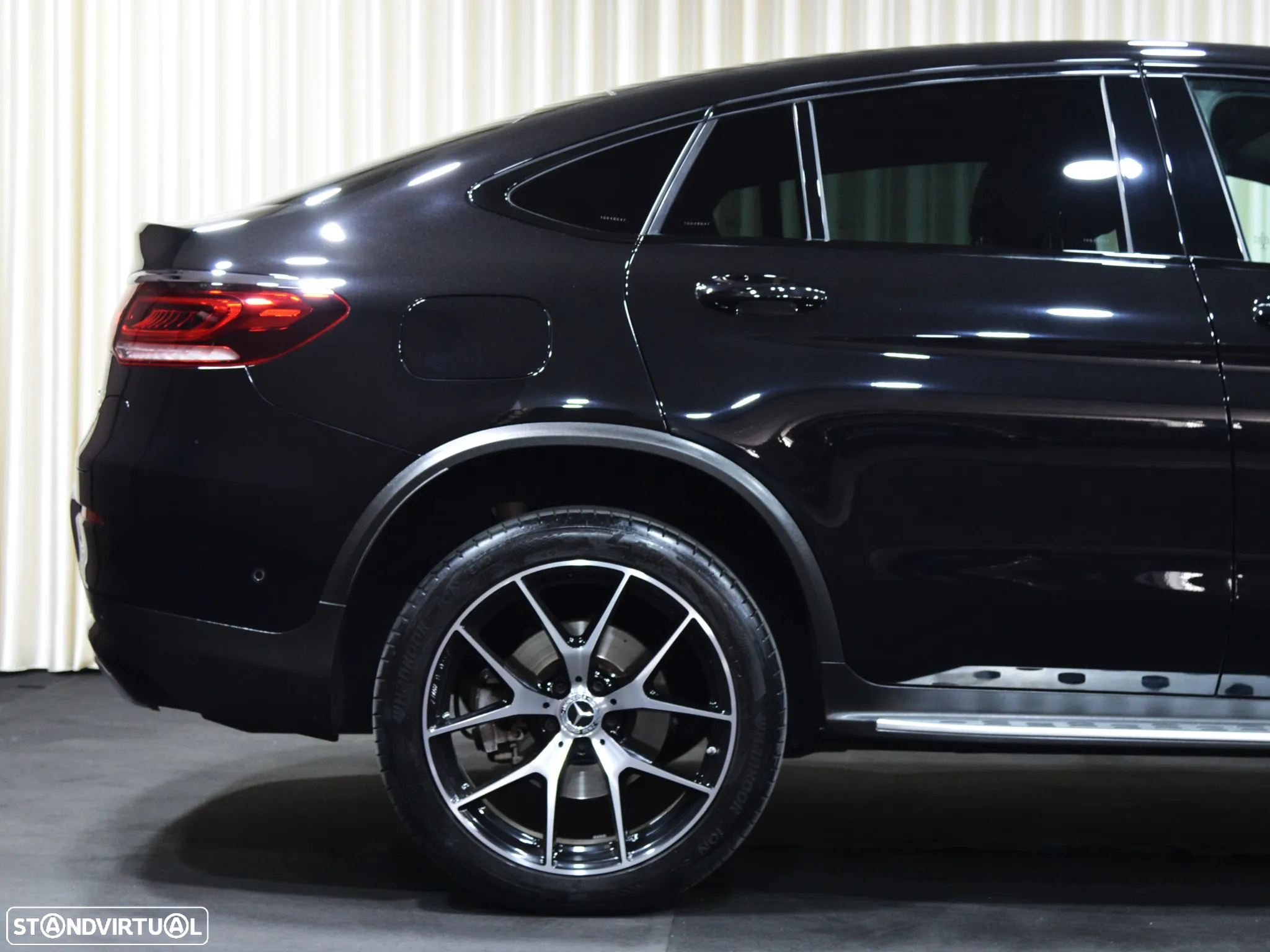Mercedes-Benz GLC 300 de Coupé 4Matic - 8