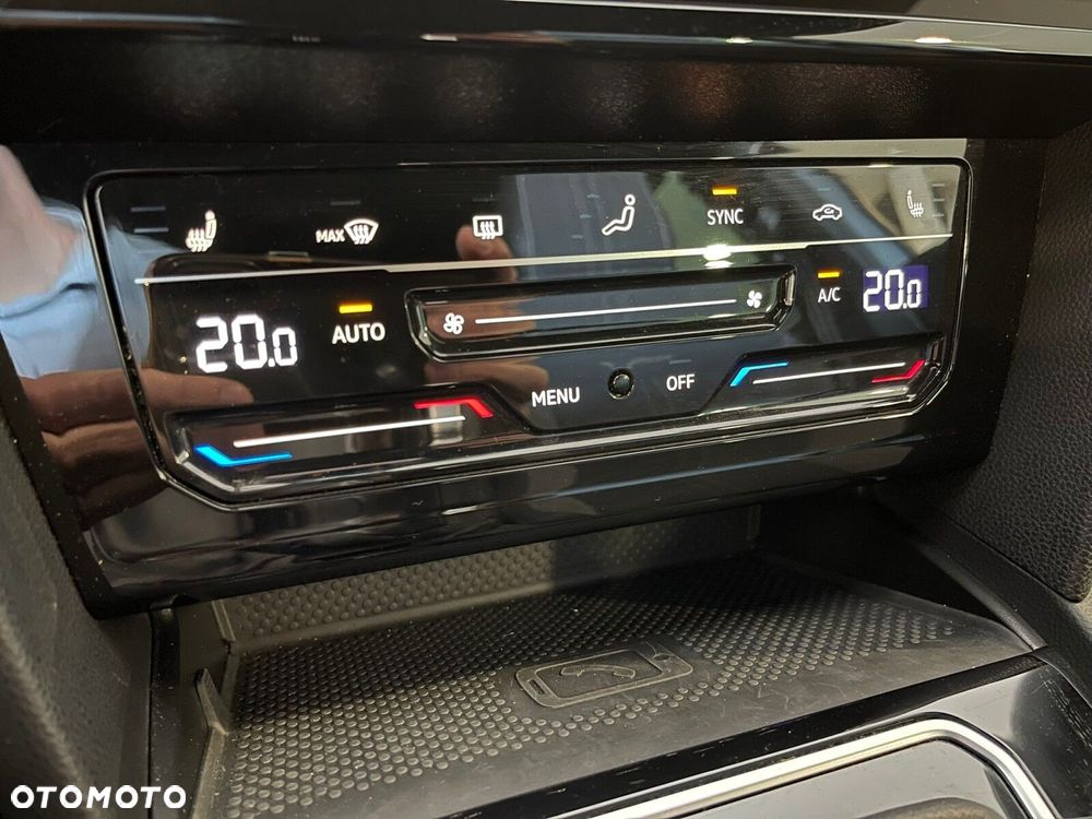 Volkswagen Passat Alltrack 2.0 TDI 4Mot DSG - 24