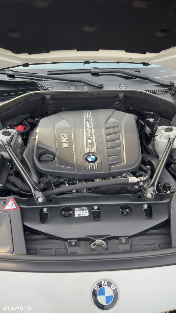 BMW Seria 5 535d xDrive Luxury Line - 29